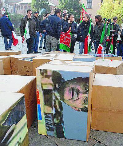 An sfila contro il decreto sicurezza