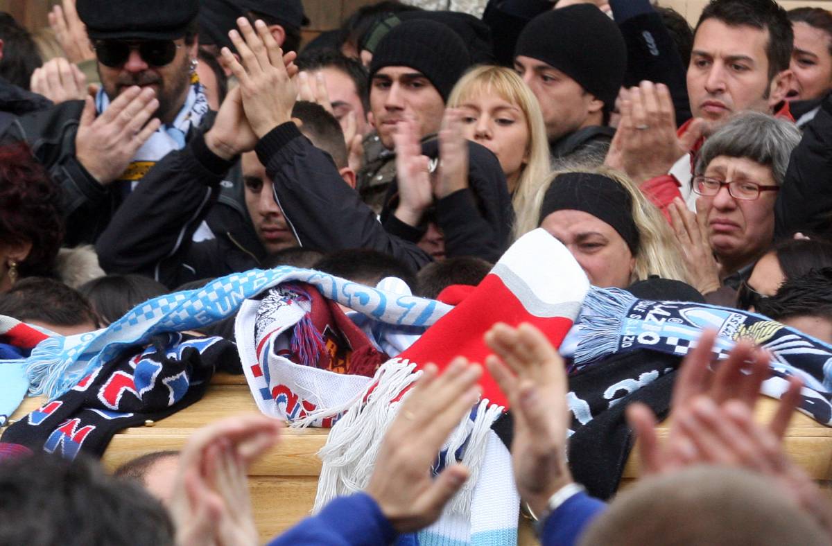 Sandri, ultras in corteo all'Olimpico