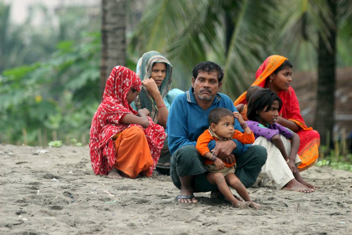 Bangladesh, oltre mille morti nel tifone