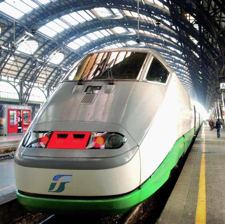 Le Ferrovie dirottano  il treno Eurostar sul binario morto