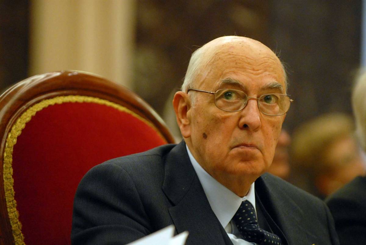 Napolitano: quella ultras è violenza sovversiva, rifiuto delle regole