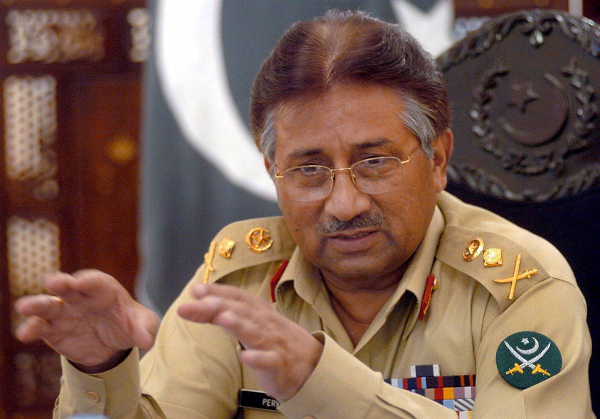 Sì dei giudici al secondo mandato per Musharraf