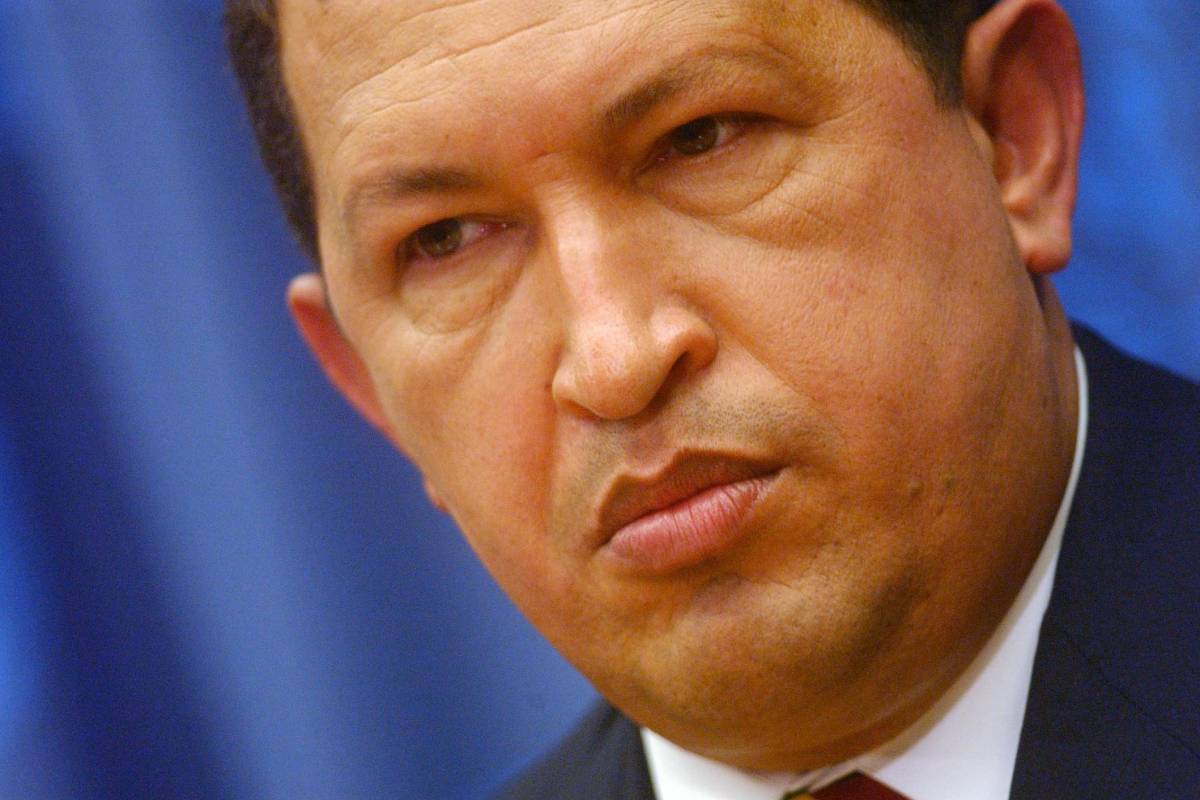 "Chavez vuole pieni poteri e porta il Venezuela a un regime oppressivo"