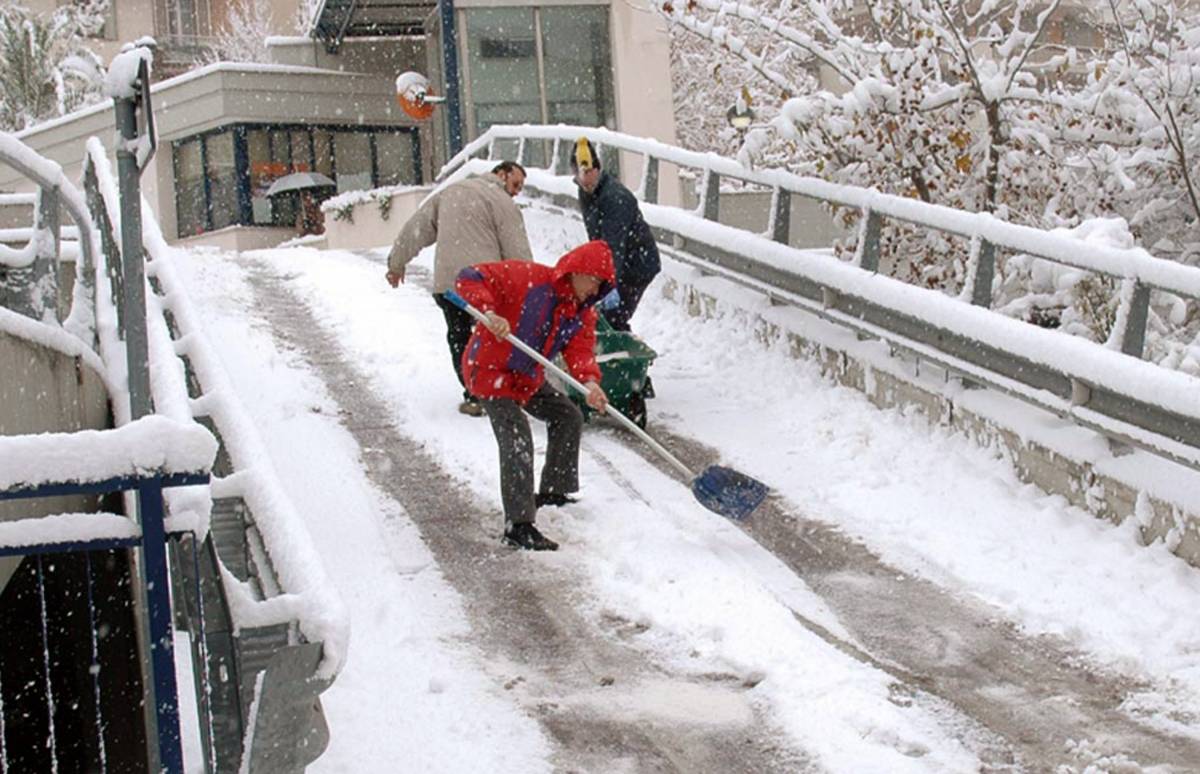 Mezza Italia è Sotto La Neve E Al Gelo - IlGiornale.it