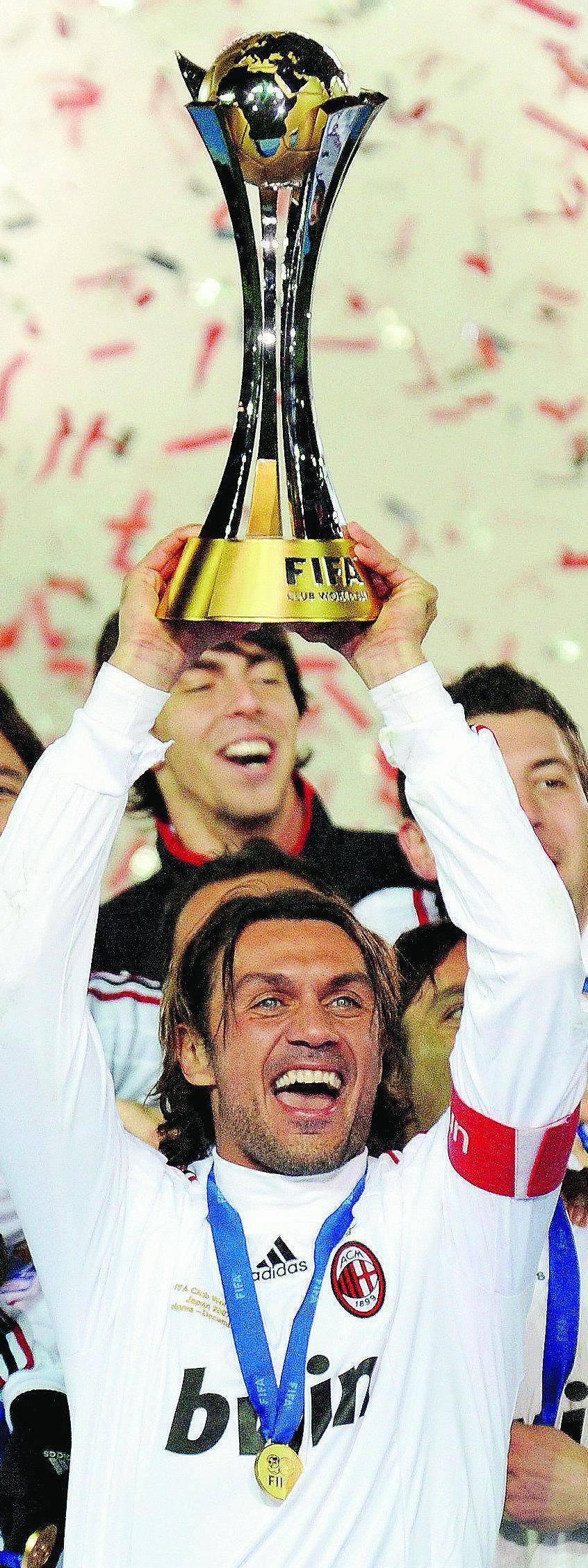 Il lieto fine di Maldini «A giugno smetto ma senza rimpianti»