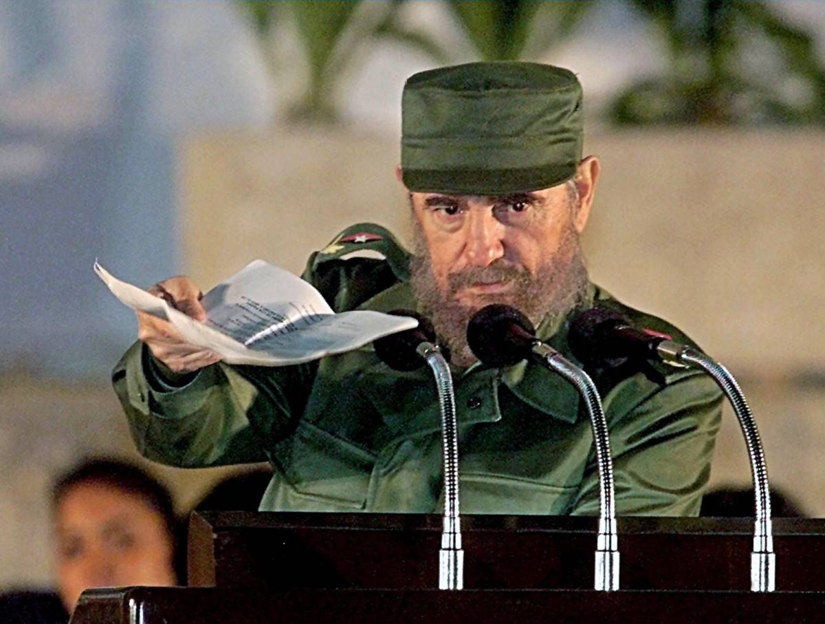 "Pronto a farmi da parte" 
Fidel apre alla successione