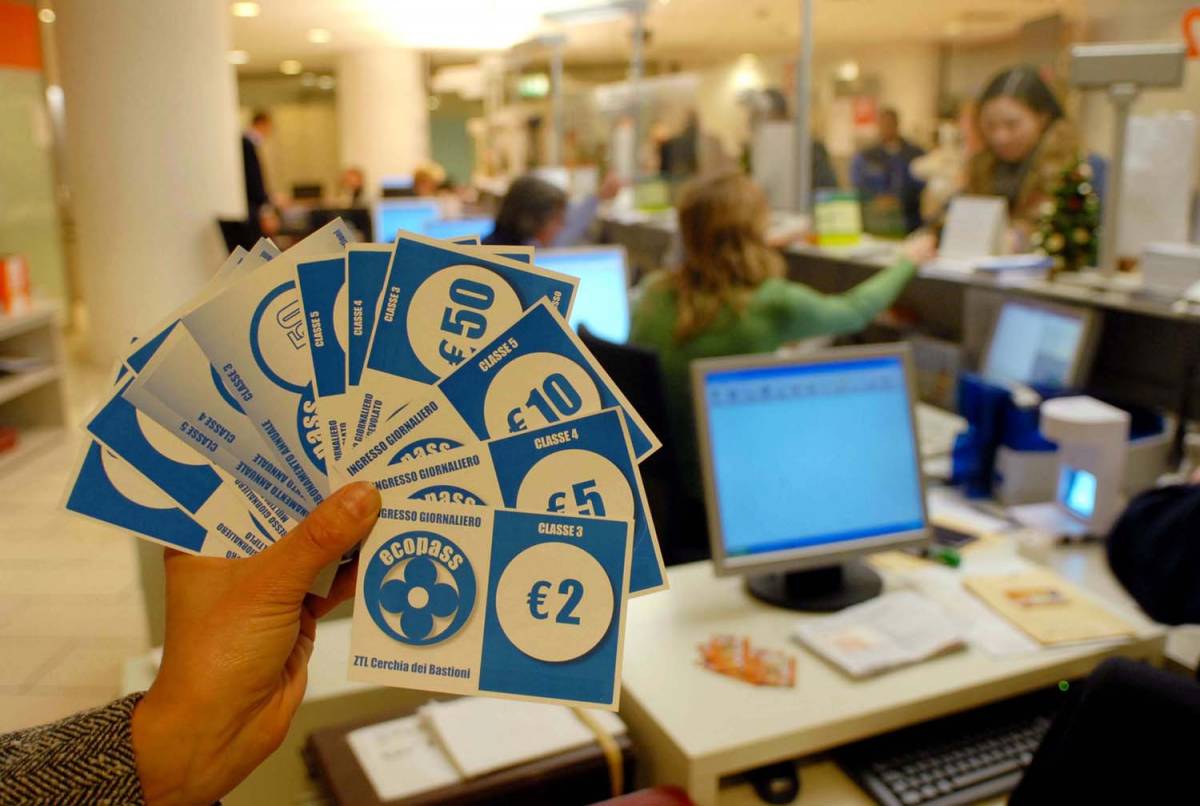 Ecopass, potenziati i call center. Chi si abbona entro il 18 evita le multe