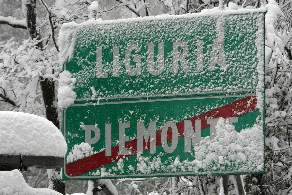 Nevica da oltre 48 ore al Nord