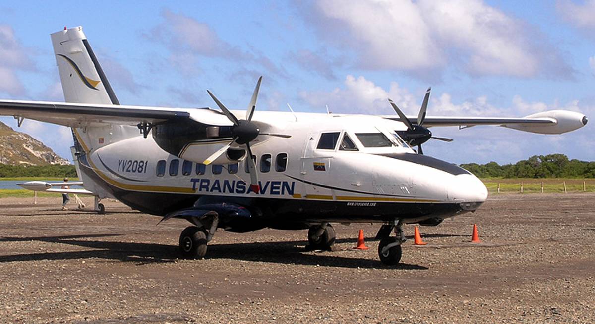 Aereo precipitato, trovati rottami in mare