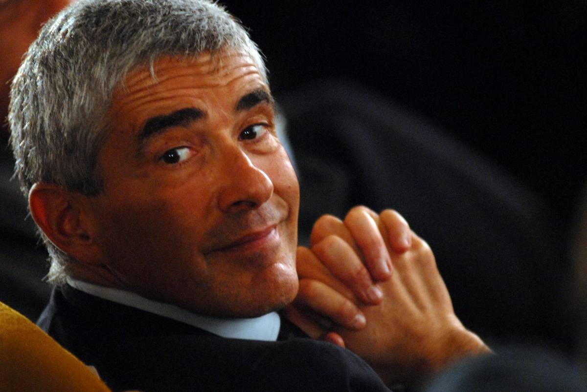 Legge elettorale, la svolta di Casini: 
"L'Udc può votare la bozza Bianco"