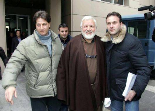 Cosenza: padre Fedele rinviato a giudizio