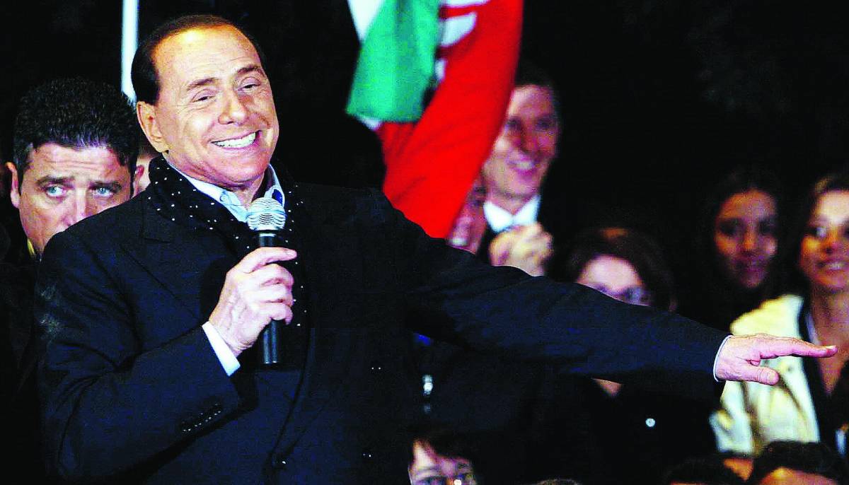 Berlusconi a Veltroni: "Accordo alto sul voto o non accettiamo"
