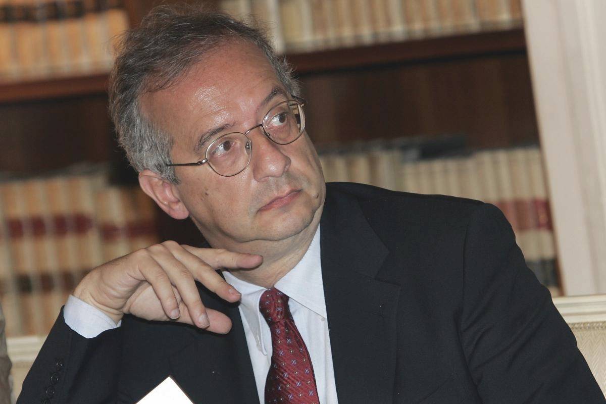 Veltroni: "Il Cavaliere conferma la disponibilità al dialogo"