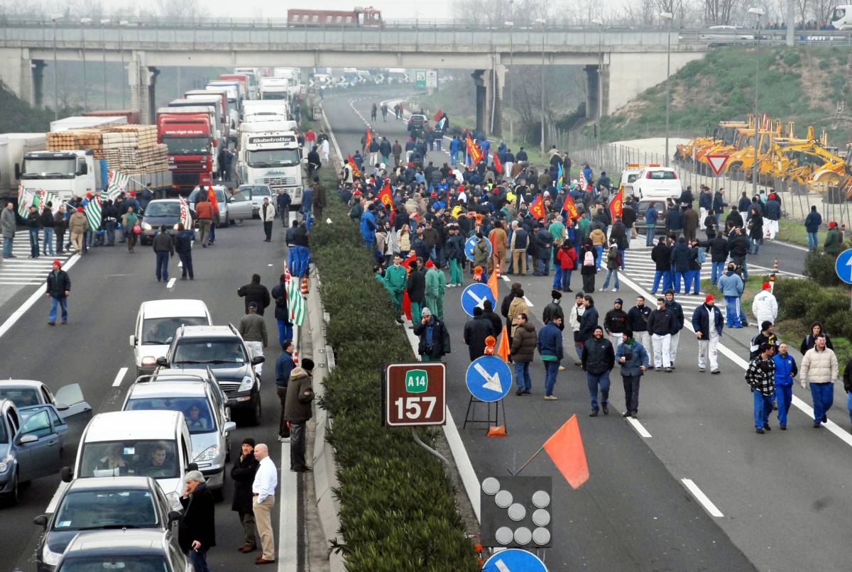 Salari, sindacati pronti allo sciopero generale