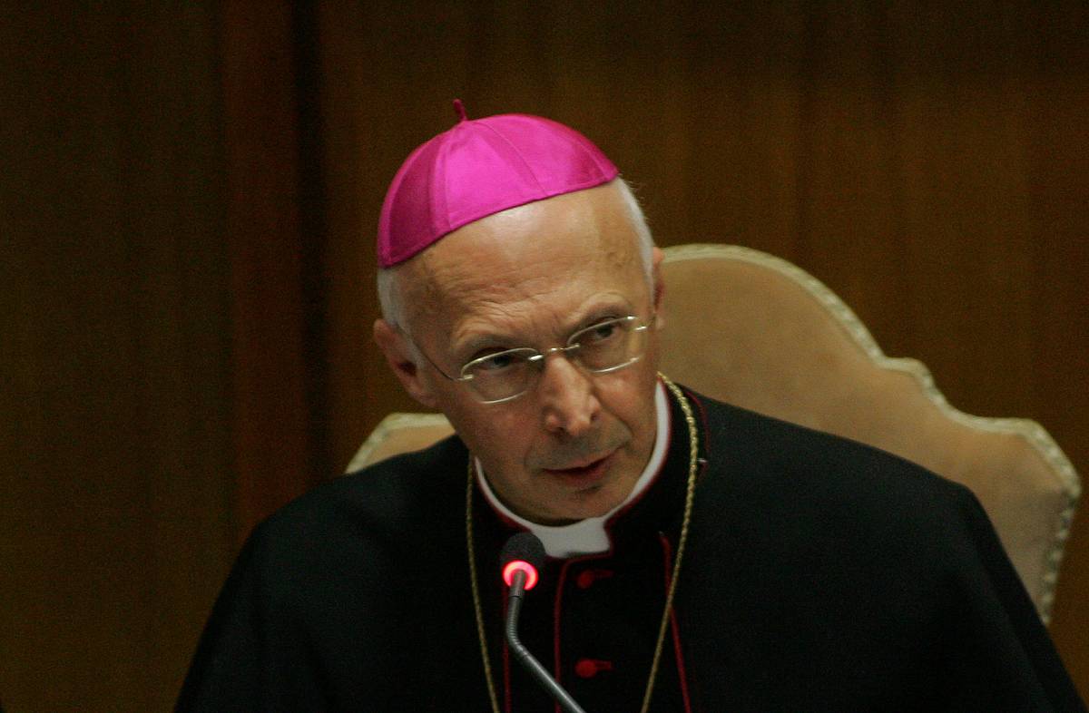Sapienza, Bagnasco: rinuncia del Papa 
spinta dal governo. Palazzo Chigi nega