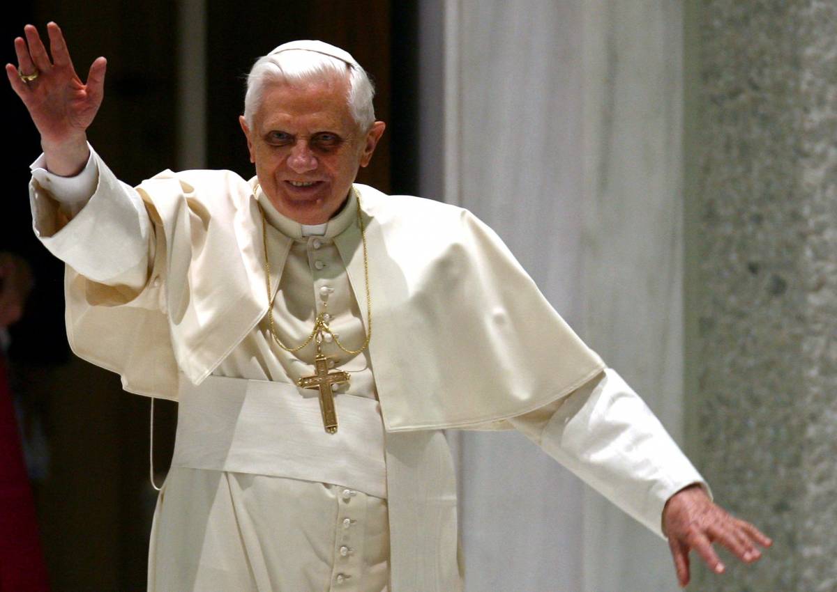 Il Papa: la scienza mette in pericolo l'identità dell'uomo