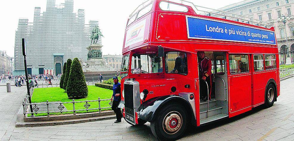 Bus a due piani per vedere il meglio di Milano