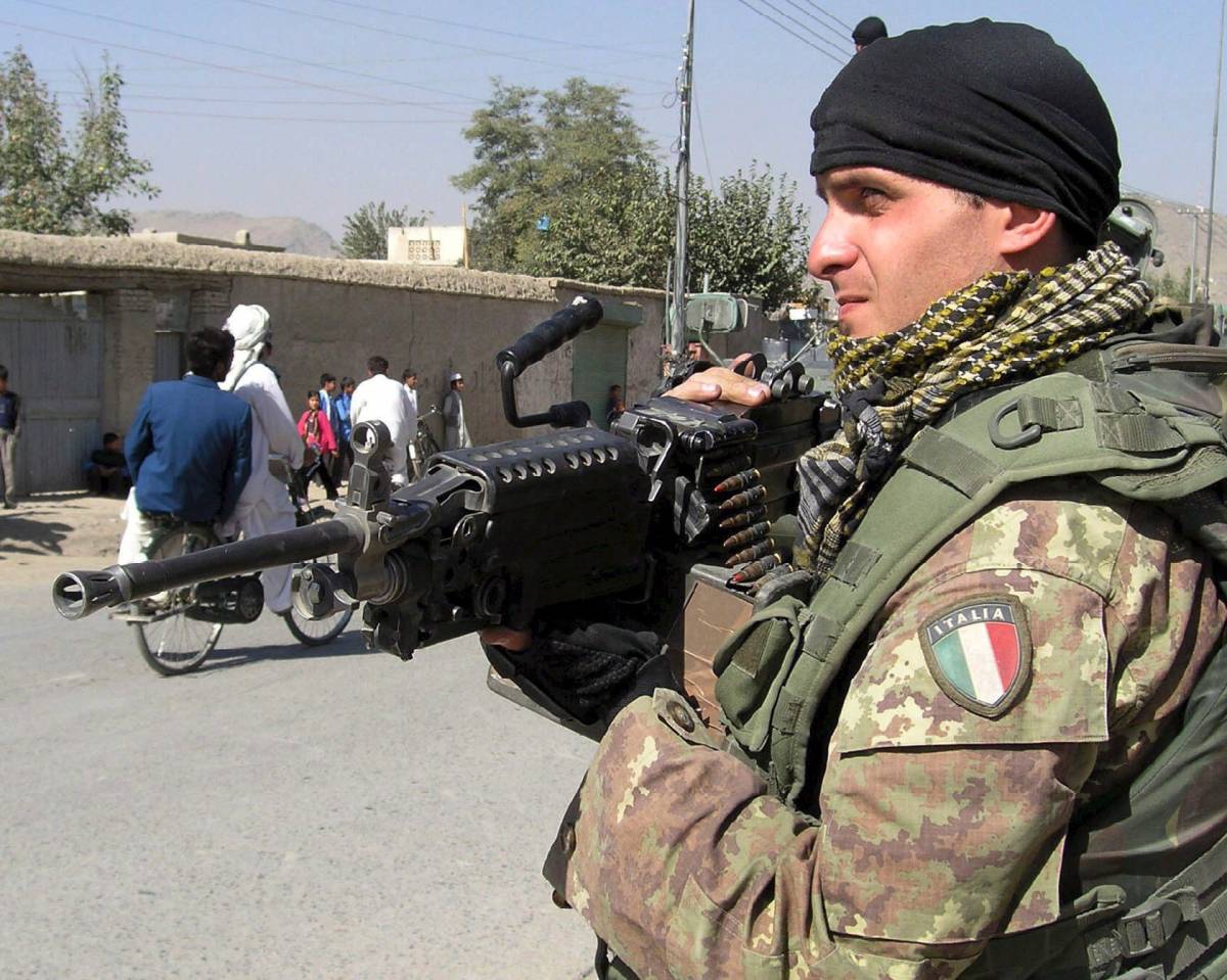 Gli 007: "A rischio 
i soldati all'estero 
'Ndrangheta boom"
