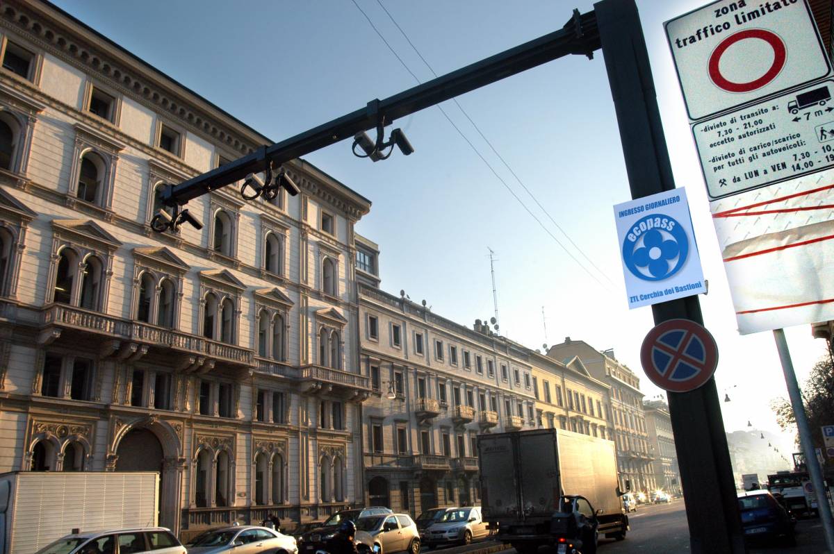 Ecopass, scattano le verifiche su 160mila multe
