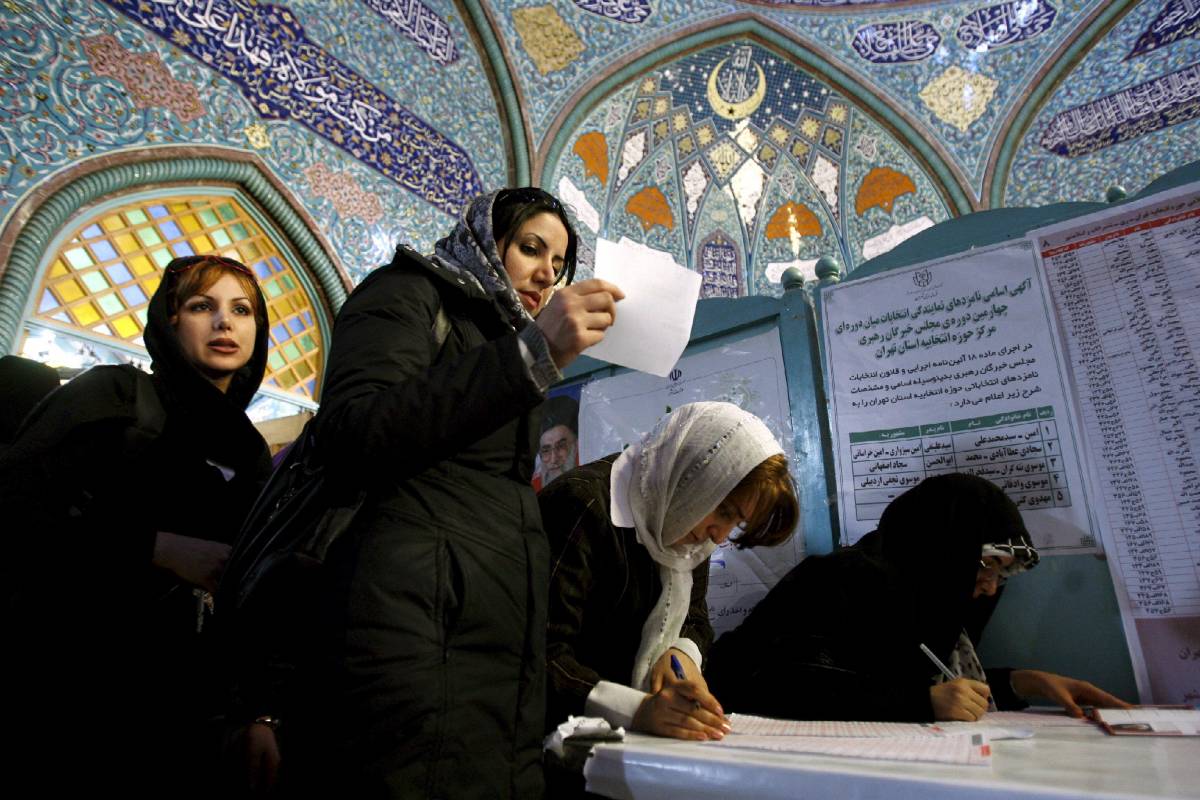 Voto in Iran, ai conservatori il 71% dei seggi