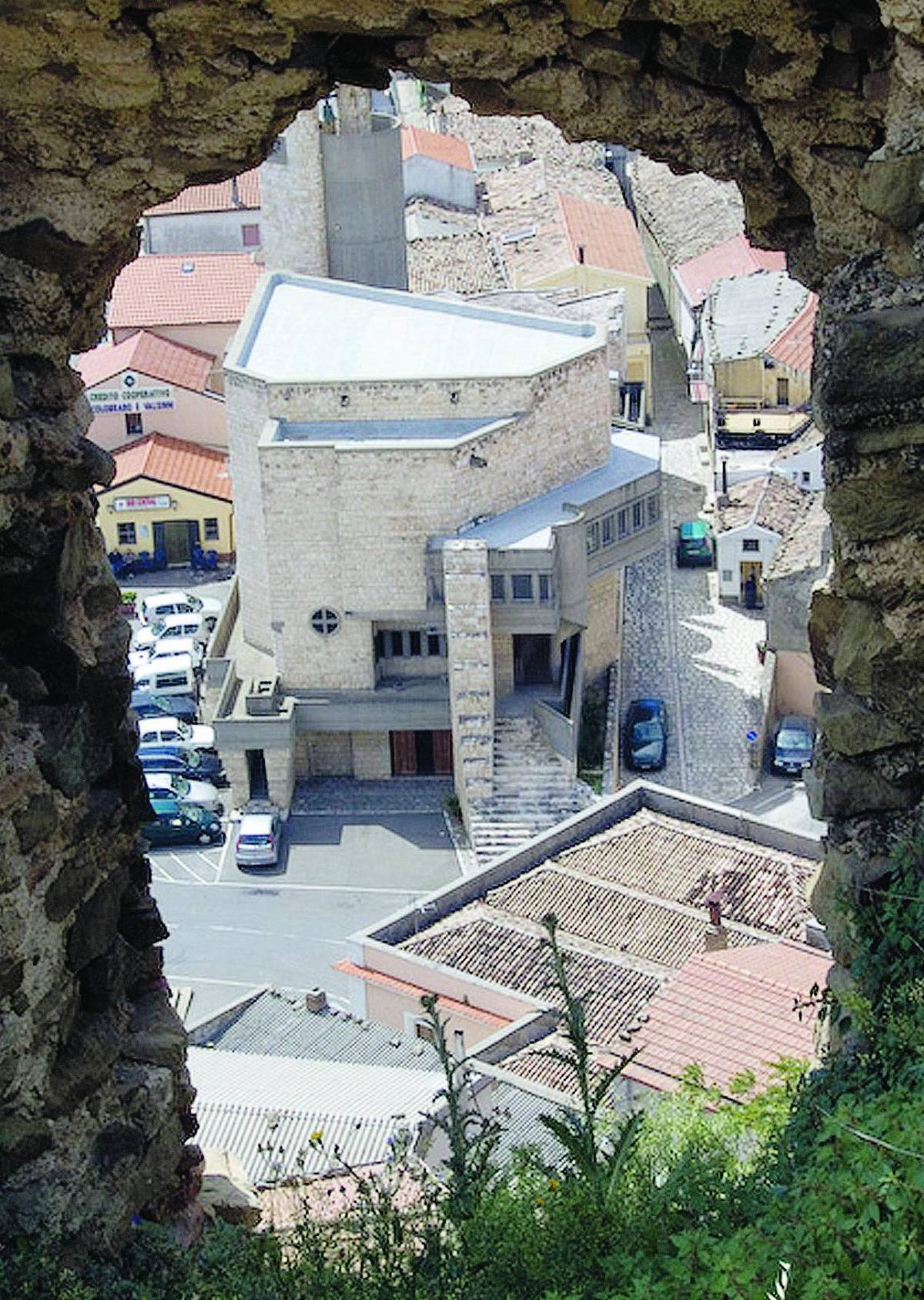 Colobraro, il paese  
che porta sfortuna