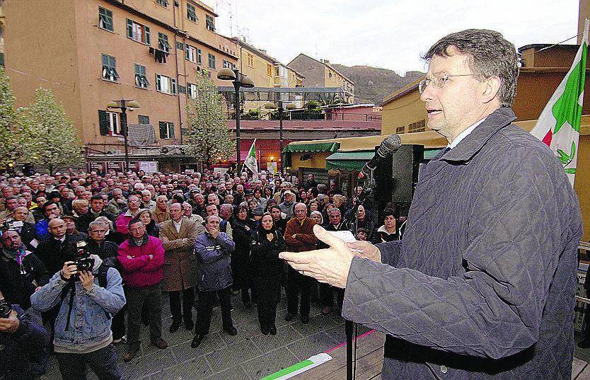 MENO ALBERGHI, PIÙ PIAZZE