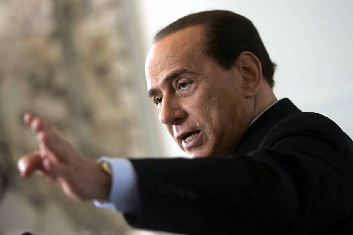 Berlusconi: Veltroni 
è un prestigiatore 
di promesse mancate