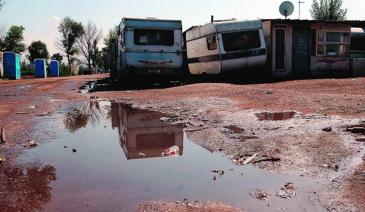 «Sgomberi dei campi rom, priorità romana»