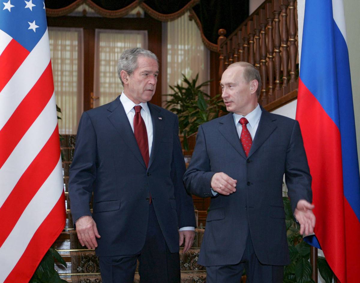 Bush e Putin, finita l'epoca dei nemici