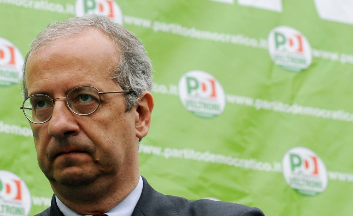 Veltroni: "Campagna d'odio contro di noi"