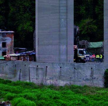 Voltri, rom allontanati ma già pronti a tornare