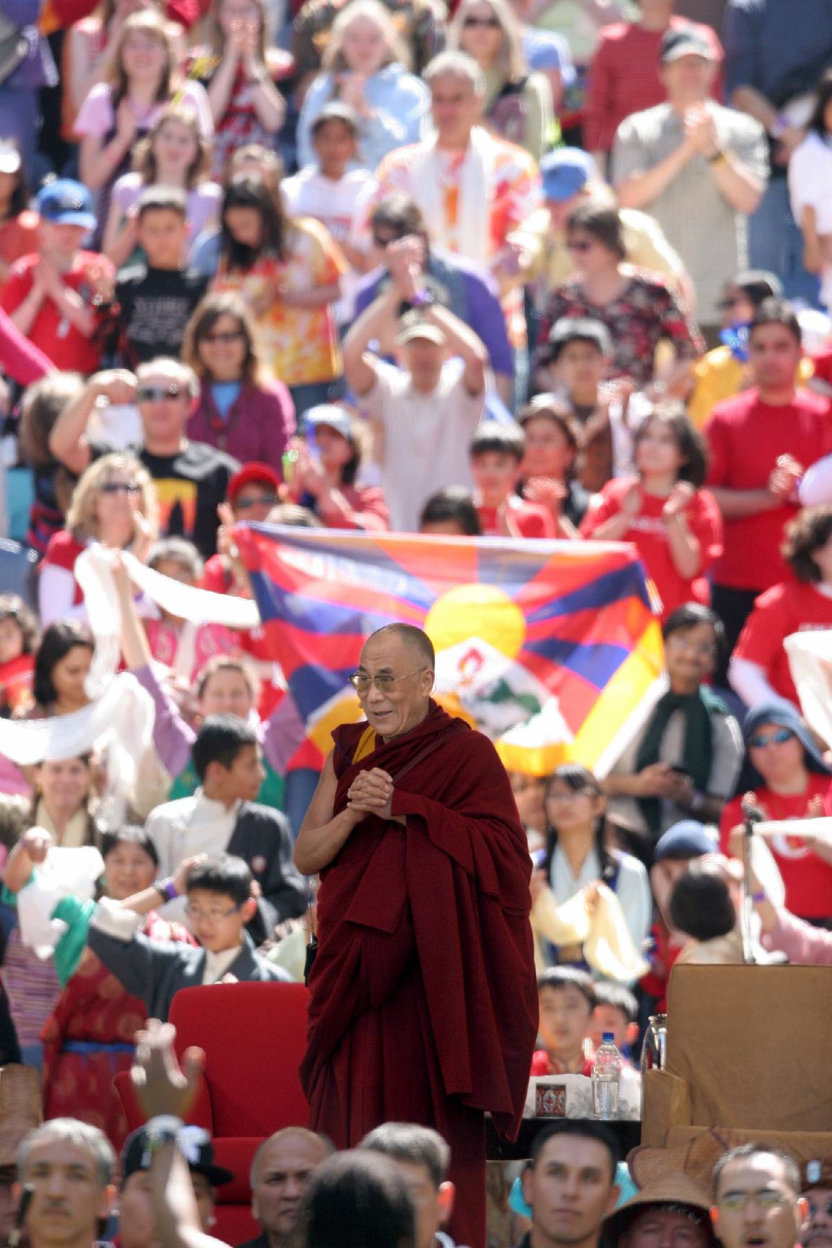 Il Dalai Lama: pronto a dimettermi 
se la violenza sfuggirà a ogni controllo
