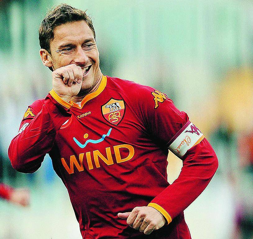 Totti si fa perdonare con un gol ma ci ricasca con il «vaffa»