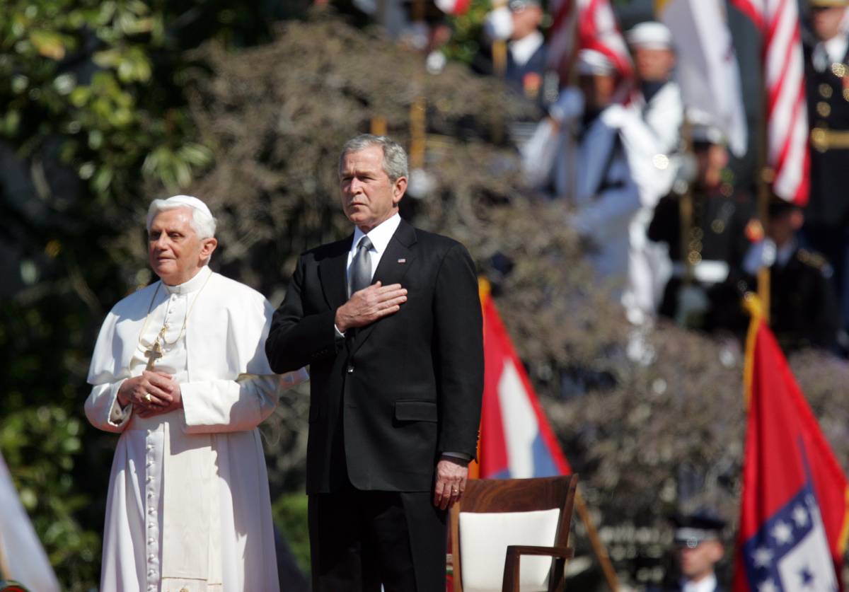 Ratzinger da Bush: 
c'è piena sintonia