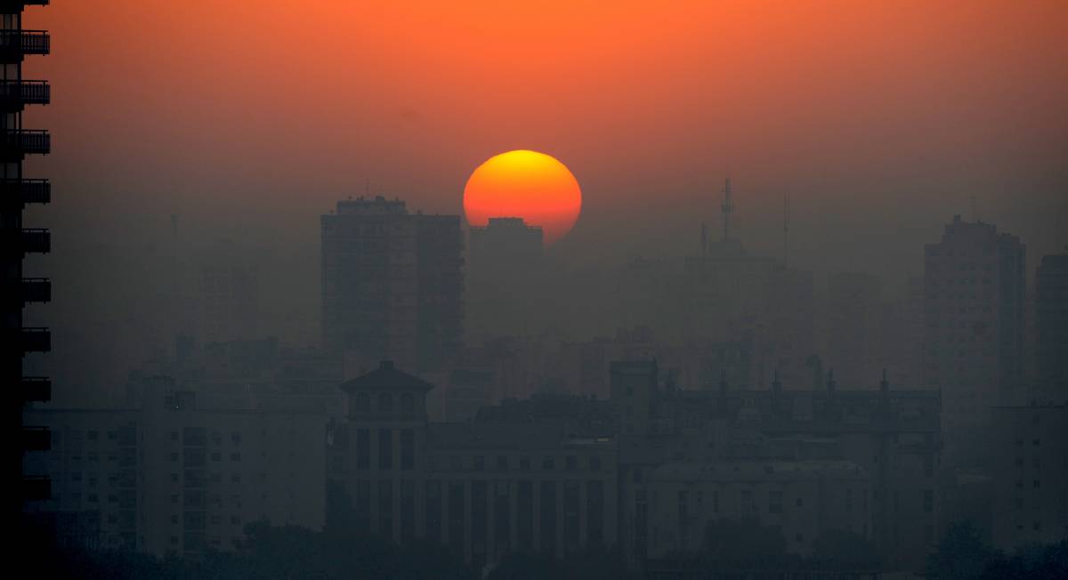 Buenos Aires avvolta 
da una coltre di fumo