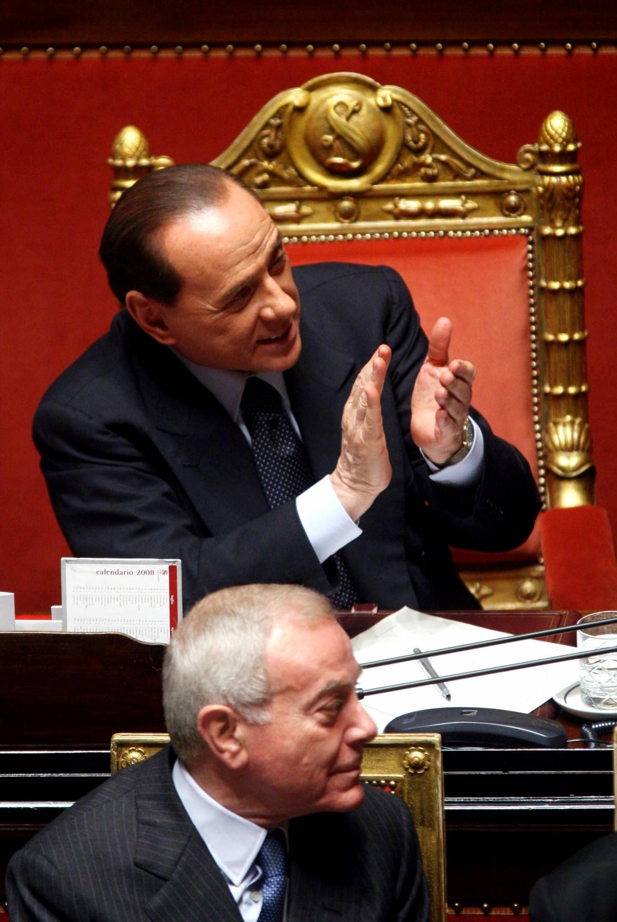 Berlusconi: "Dialogo col Pd, ma senza intrighi"