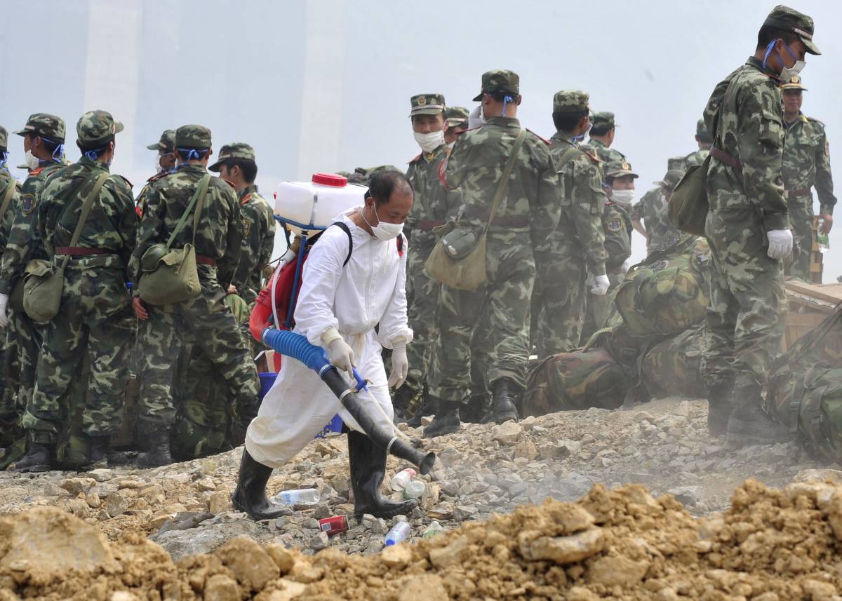 Cina: forse oltre 50mila morti 
cinque milioni gli sfollati