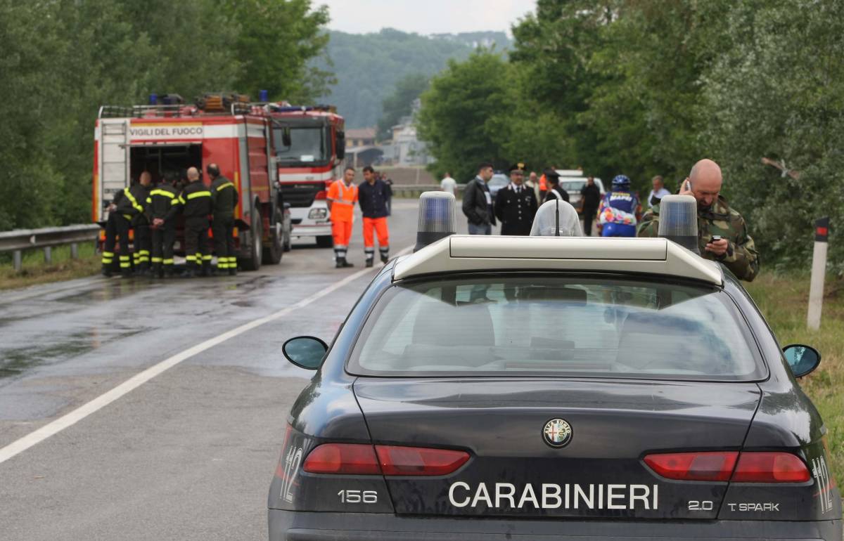 Carabiniere muore 
falciato mentre aiuta 
due automobilisti