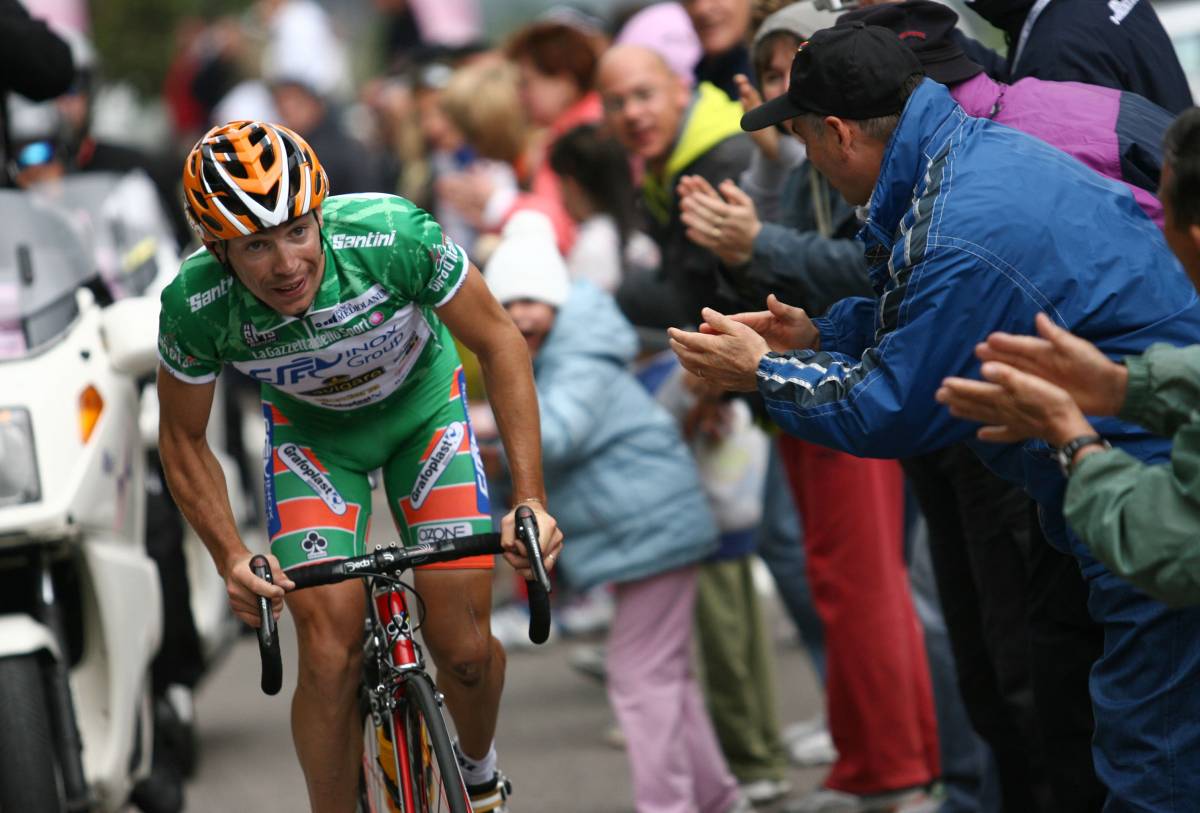 Giro, Sella fa il bis 
Suo il tappone 
dei passi dolomitici