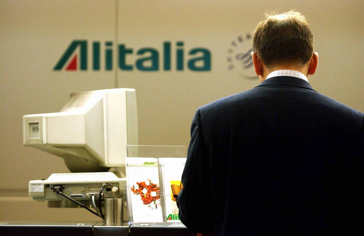 "Per Alitalia almeno un anno di vita"