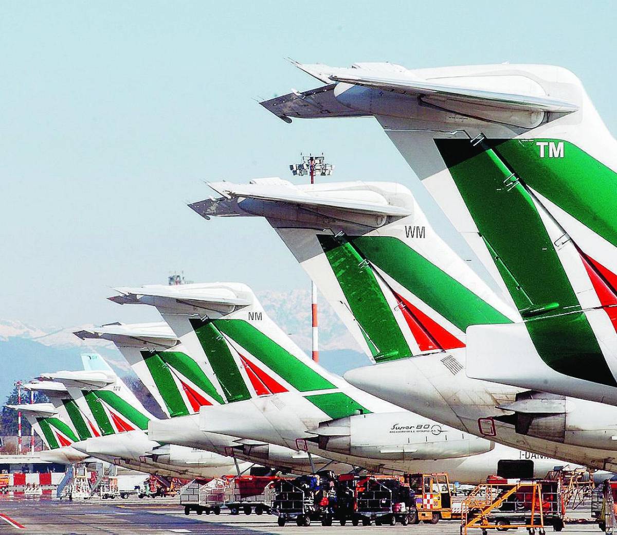 Passera su Alitalia: previsioni premature ma l’impegno è forte