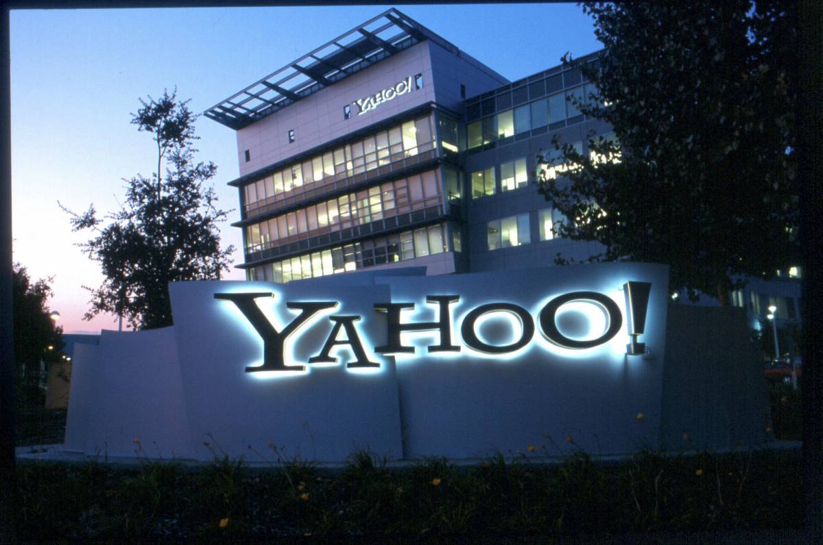 Yahoo, no a Microsoft e accordo con Google