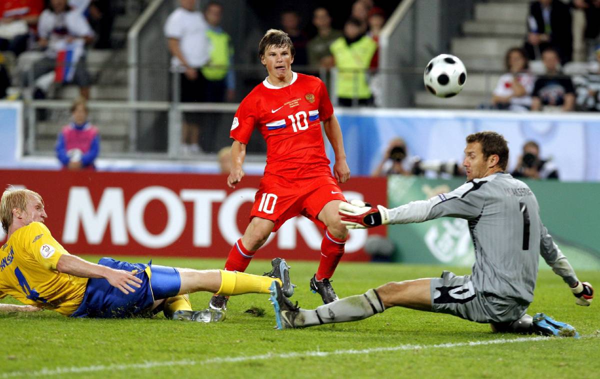 Il mago Hiddink fa grande anche la Russia