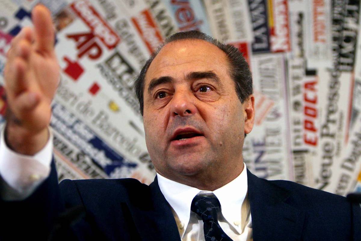 Giustizia, Di Pietro: problemi gravi col Pd