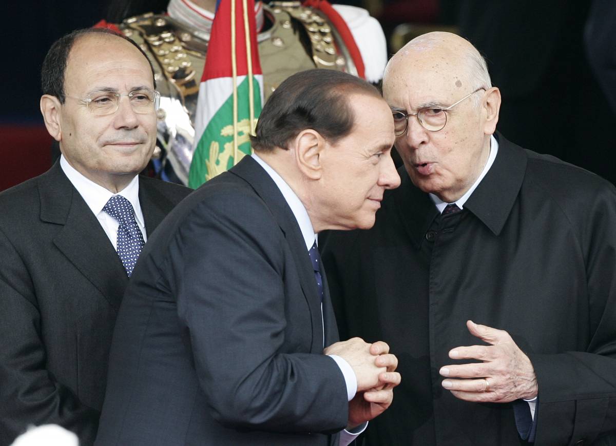 Napolitano autorizza il lodo Alfano 
Intercettazioni, avanti con il decreto 