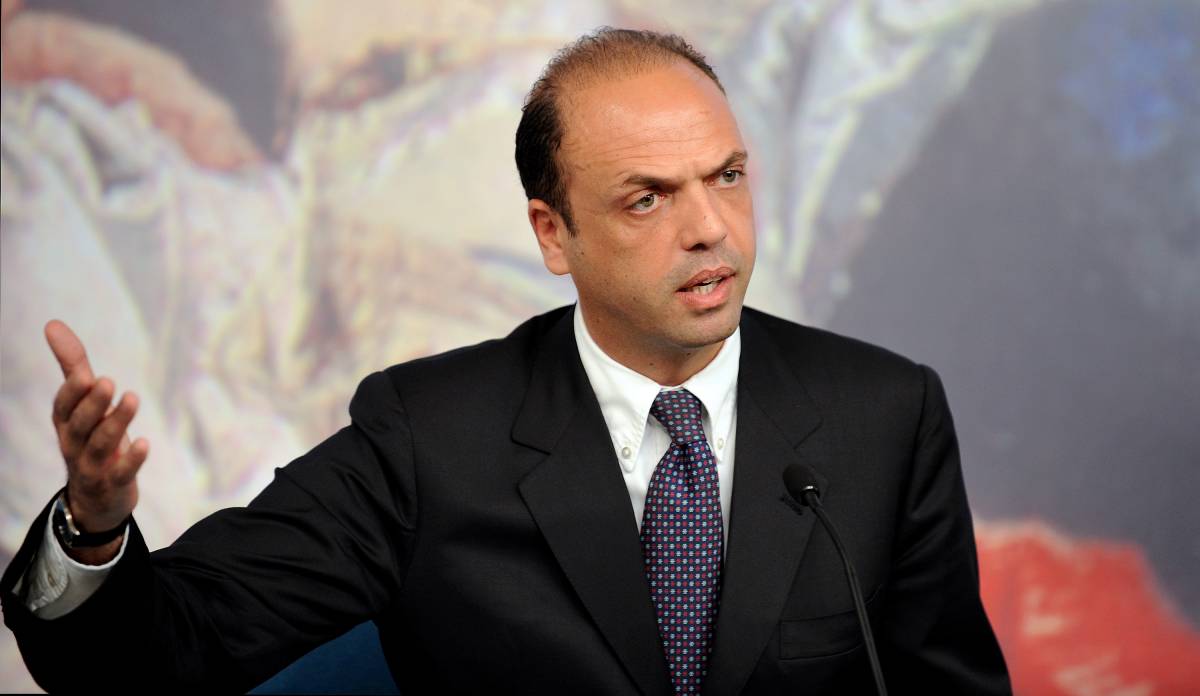 Intercettazioni, Alfano: "Requisiti per il decreto"