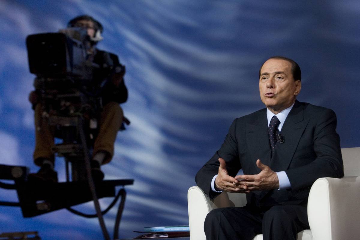 Intercettazioni, Berlusconi: no Matrix 
"Basta gossip, oscura azione governo"