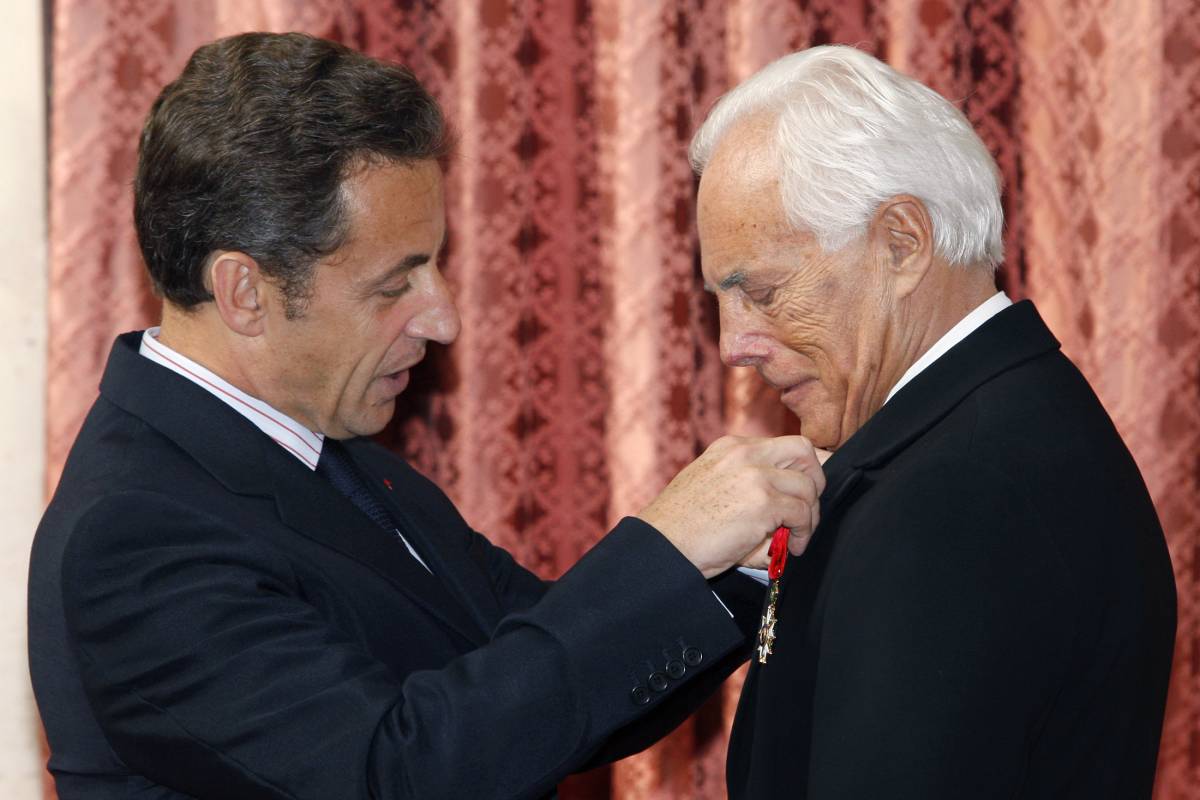 Re Giorgio diventa "francese" 
ad Armani la Legion d’onore