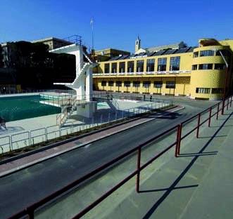 I «palazzacci» delle Piscine si fermeranno al primo piano