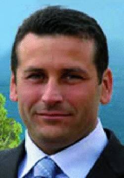 Cittadini sul piede di guerra contro il chiosco della discordia